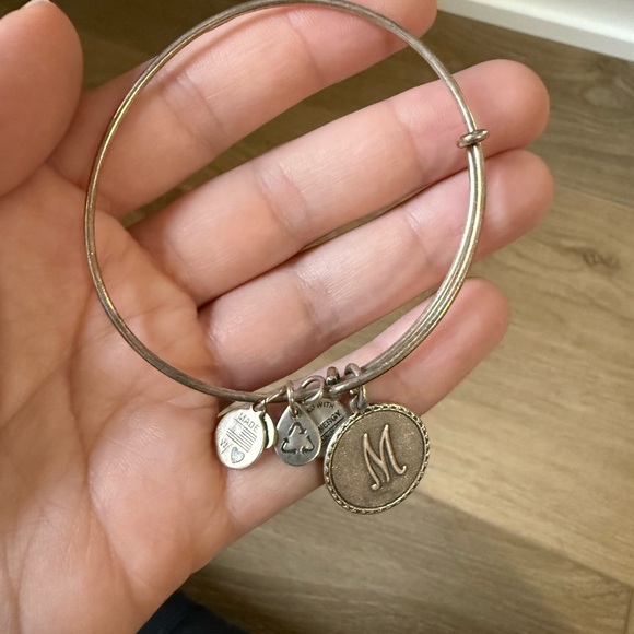 Alex and Ani letter M initial charm bracelet - Picture 1 of 1